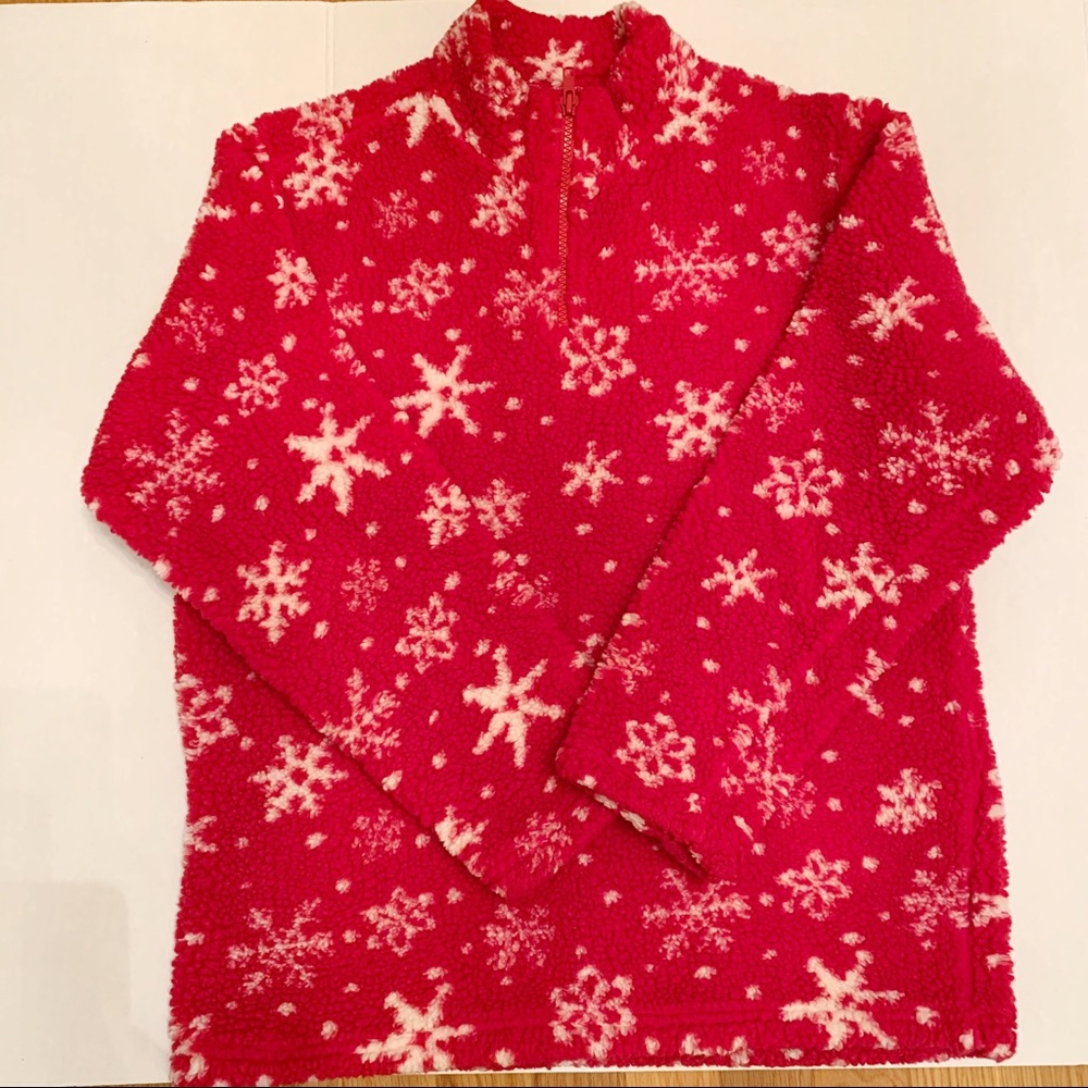 2/$15 NWT/NWOT 2 Beautiful snowflakes sweatshirts